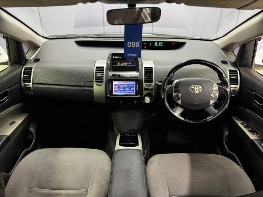 Toyota Prius II Рестайлинг (XW20) Благовещенск  - изображение 17