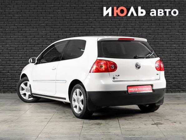 Volkswagen Golf V с пробегом 2008 года, цена 700 000 рублей, 263056 км, хэтчбек, Автокод Объявления