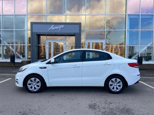 Kia Rio III Рестайлинг с пробегом 2017 года, цена 1 095 000 рублей, 108000 км, седан, Автокод Объявления