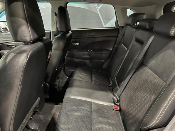 Mitsubishi ASX I Рестайлинг с пробегом 2012 года, цена 1 142 000 рублей, 131245 км, внедорожник, Автокод Объявления