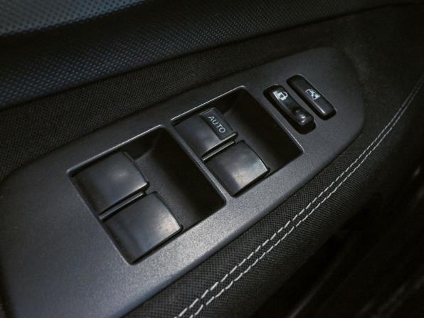 Toyota Auris I с пробегом 2009 года, цена 675 000 рублей, 368810 км, хэтчбек, Автокод Объявления