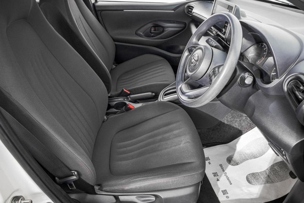 Toyota Yaris IV Барнаул  - изображение 11