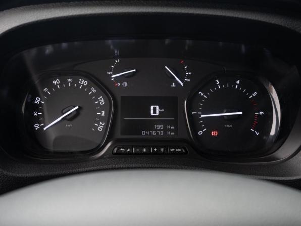 Opel Vivaro C с пробегом 2022 года, цена 2 630 000 рублей, 47723 км, фургон, Автокод Объявления