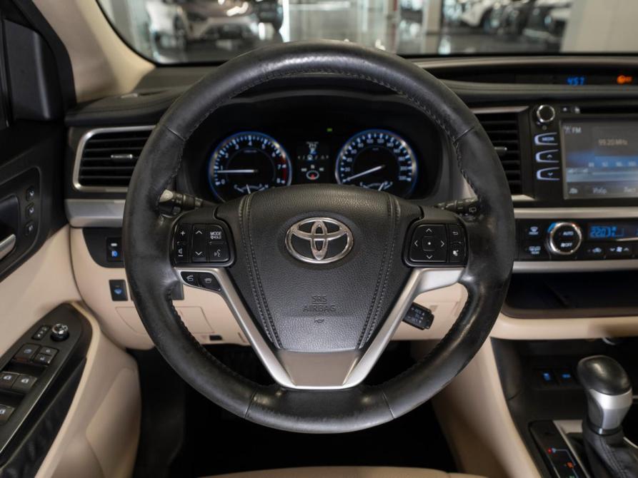Toyota Highlander III (XU50) Москва  - изображение 10
