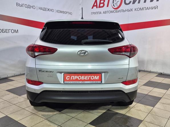 Hyundai Tucson III с пробегом 2016 года, цена 1 820 000 рублей, 129000 км, внедорожник, Автокод Объявления