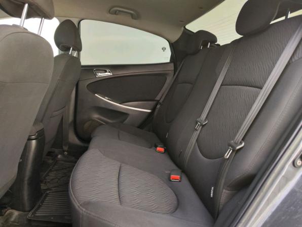Hyundai Solaris I с пробегом 2013 года, цена 730 000 рублей, 128900 км, седан, Автокод Объявления
