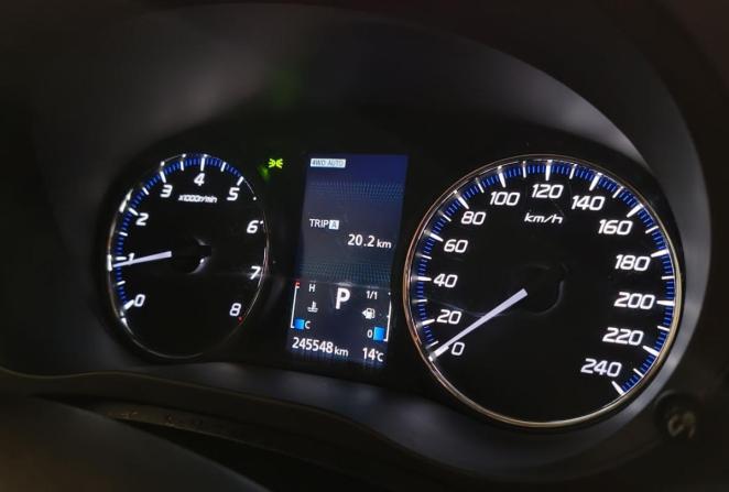 Mitsubishi Outlander II Рестайлинг с пробегом 2012 года, цена 1 160 000 рублей, 245547 км, внедорожник, Автокод Объявления