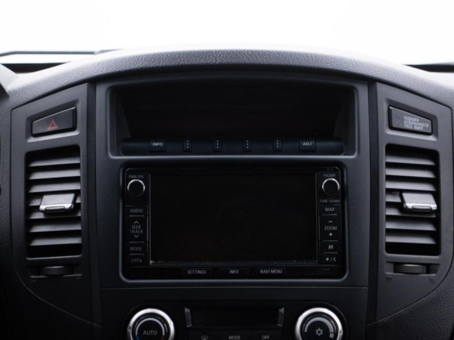 Mitsubishi Pajero IV Рестайлинг 1 Москва  - изображение 14
