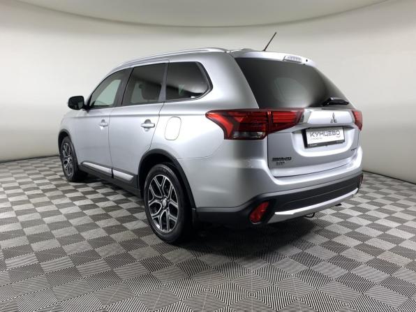 Mitsubishi Outlander III Рестайлинг с пробегом 2015 года, цена 1 825 000 рублей, 149741 км, внедорожник, Автокод Объявления