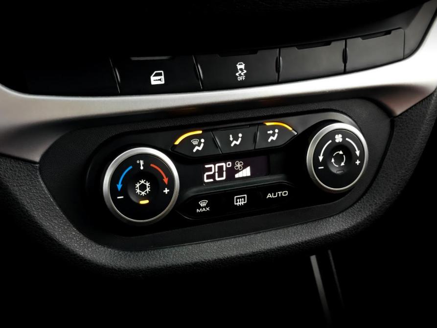 Lada (ВАЗ) Vesta I Москва  - изображение 25