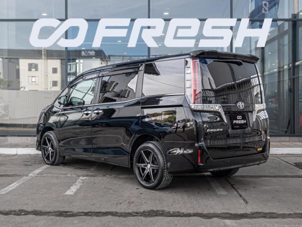 Toyota Esquire I Рестайлинг с пробегом 2019 года, цена 2 899 000 рублей, 74505 км, минивэн, Автокод Объявления