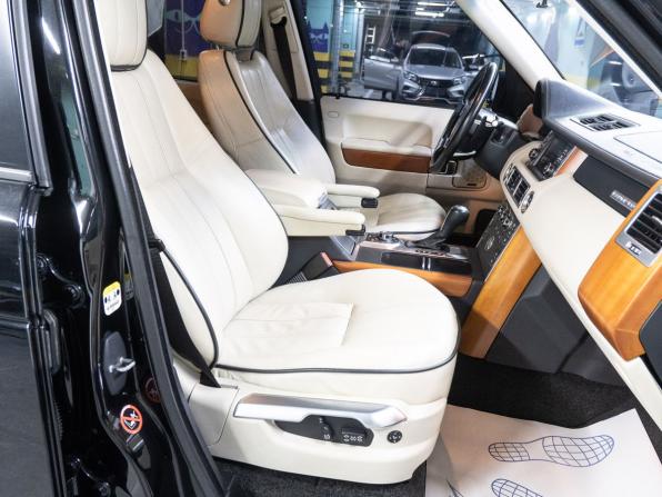 Land Rover Range Rover III Рестайлинг 2 с пробегом 2010 года, цена 1 849 000 рублей, 213296 км, внедорожник, Автокод Объявления