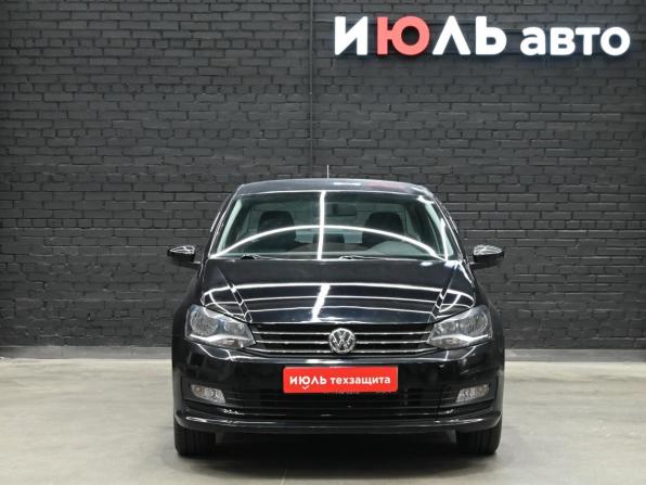 Volkswagen Polo V Рестайлинг с пробегом 2017 года, цена 1 080 000 рублей, 52743 км, седан, Автокод Объявления