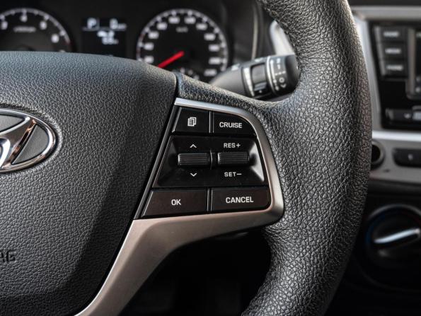 Hyundai Solaris II Рестайлинг с пробегом 2021 года, цена 1 680 000 рублей, 59091 км, седан, Автокод Объявления