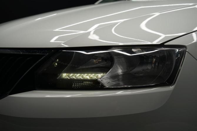 Skoda Rapid I Рестайлинг с пробегом 2018 года, цена 1 640 000 рублей, 98000 км, лифтбек, Автокод Объявления