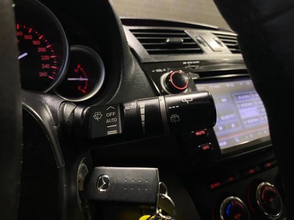 Mazda 6 II (GH) Рестайлинг с пробегом 2011 года, цена 960 000 рублей, 276227 км, лифтбек, Автокод Объявления