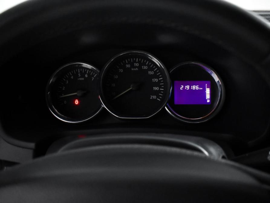 Renault Logan II Санкт-Петербург  - изображение 18
