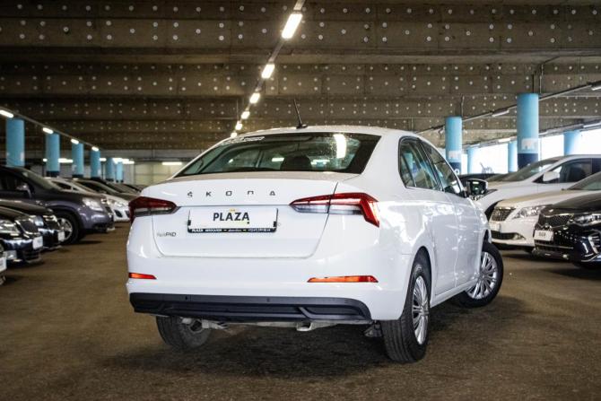 Skoda Rapid II с пробегом 2020 года, цена 1 549 000 рублей, 106845 км, лифтбек, Автокод Объявления