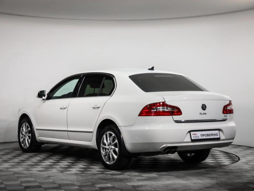 Skoda Superb II Санкт-Петербург  - изображение 7