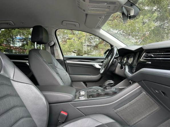 Volkswagen Touareg III с пробегом 2019 года, цена 3 650 000 рублей, 198472 км, внедорожник, Автокод Объявления