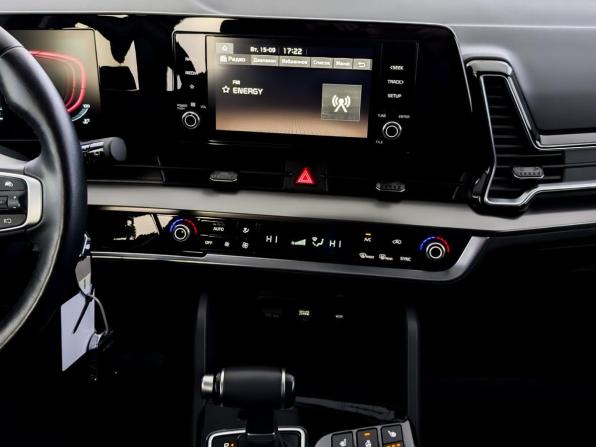 Kia Sportage V с пробегом 2024 года, цена 3 250 000 рублей, 40058 км, внедорожник, Автокод Объявления