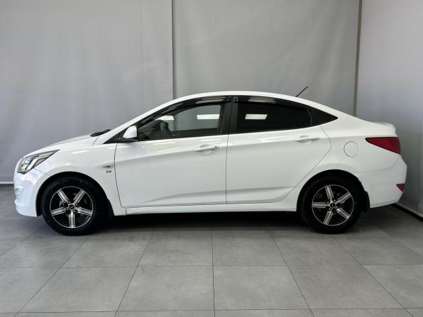 Hyundai Solaris I Рестайлинг с пробегом 2015 года, цена 945 000 рублей, 134158 км, седан, Автокод Объявления