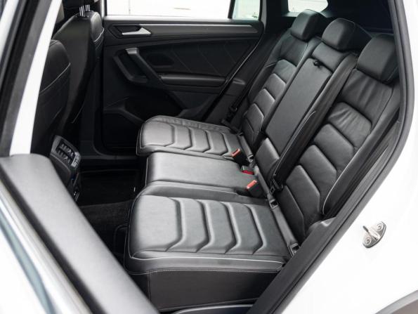 Volkswagen Tiguan II Рестайлинг с пробегом 2021 года, цена 3 650 000 рублей, 37160 км, внедорожник, Автокод Объявления
