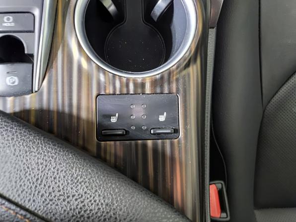 Toyota Camry VIII (XV70) с пробегом 2019 года, цена 2 630 000 рублей, 90000 км, седан, Автокод Объявления