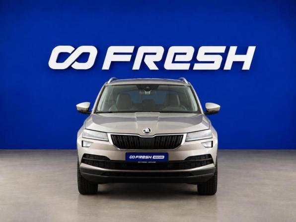 Skoda Karoq I с пробегом 2020 года, цена 2 899 444 рубля, 69525 км, внедорожник, Автокод Объявления