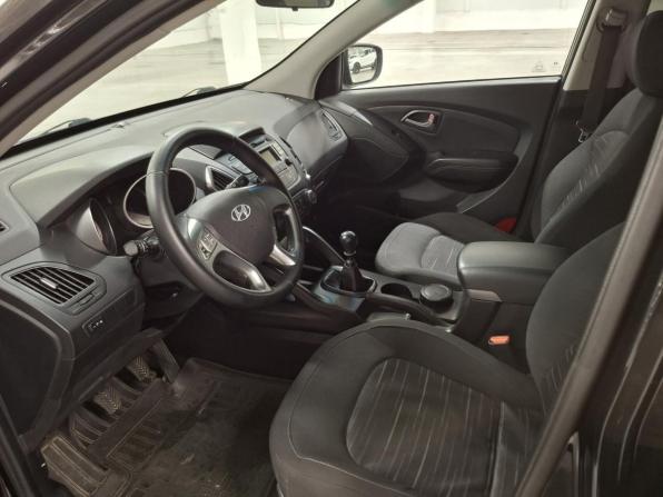 Hyundai ix35 I Рестайлинг с пробегом 2014 года, цена 1 130 000 рублей, 186419 км, внедорожник, Автокод Объявления
