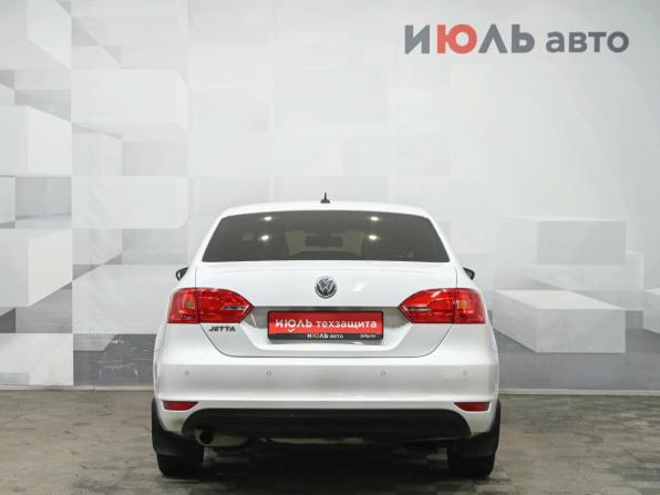 Volkswagen Jetta VI с пробегом 2013 года, цена 990 000 рублей, 260451 км, седан, Автокод Объявления