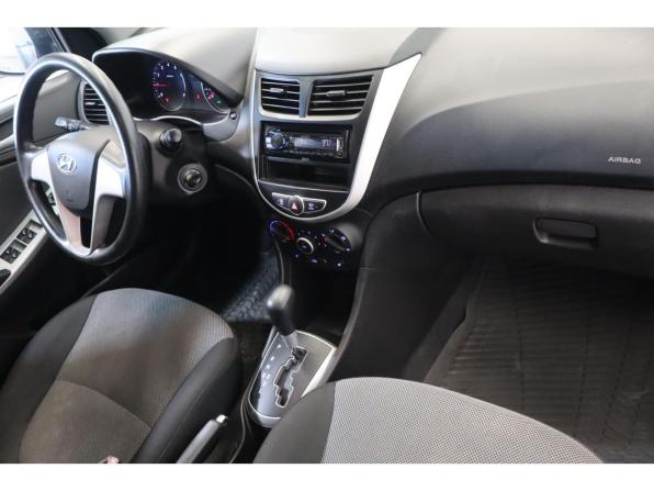 Hyundai Solaris I с пробегом 2014 года, цена 974 800 рублей, 70754 км, седан, Автокод Объявления