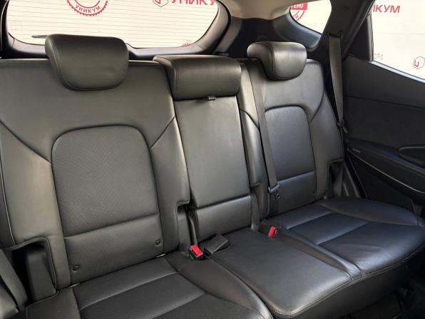 Hyundai Santa Fe III Рестайлинг с пробегом 2016 года, цена 2 399 000 рублей, 122324 км, внедорожник, Автокод Объявления