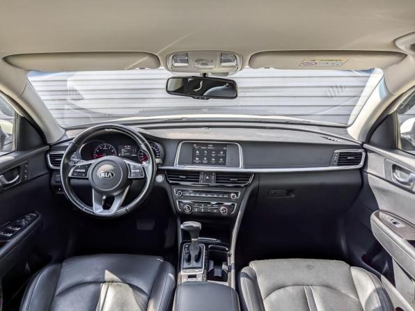 Kia Optima IV Рестайлинг с пробегом 2020 года, цена 2 060 000 рублей, 133084 км, седан, Автокод Объявления
