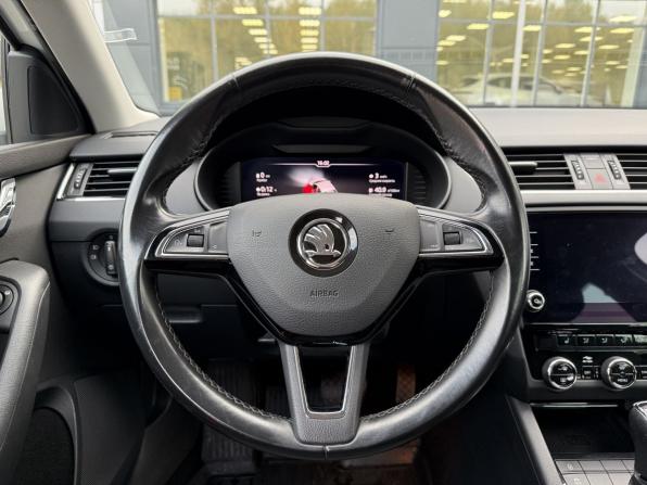 Skoda Octavia III (A7) Рестайлинг с пробегом 2019 года, цена 1 665 000 рублей, 184605 км, лифтбек, Автокод Объявления