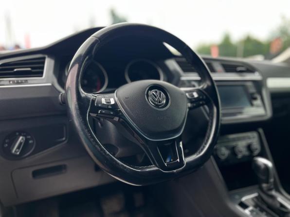 Volkswagen Tiguan II с пробегом 2017 года, цена 2 200 000 рублей, 141572 км, внедорожник, Автокод Объявления