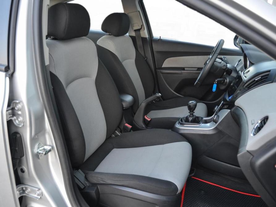 Chevrolet Cruze I Рестайлинг Курган  - изображение 7