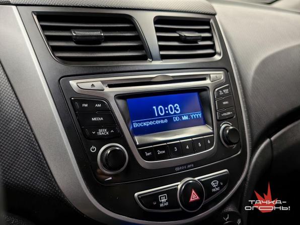 Hyundai Solaris I Рестайлинг с пробегом 2015 года, цена 1 048 000 рублей, 136524 км, седан, Автокод Объявления