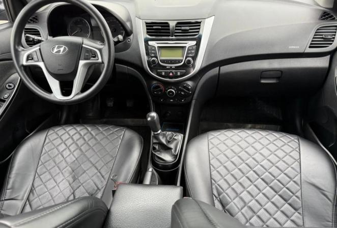 Hyundai Solaris I с пробегом 2013 года, цена 820 000 рублей, 161283 км, седан, Автокод Объявления
