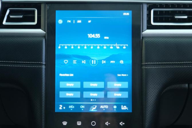 JAC J7 I с пробегом 2023 года, цена 1 599 000 рублей, 59300 км, лифтбек, Автокод Объявления