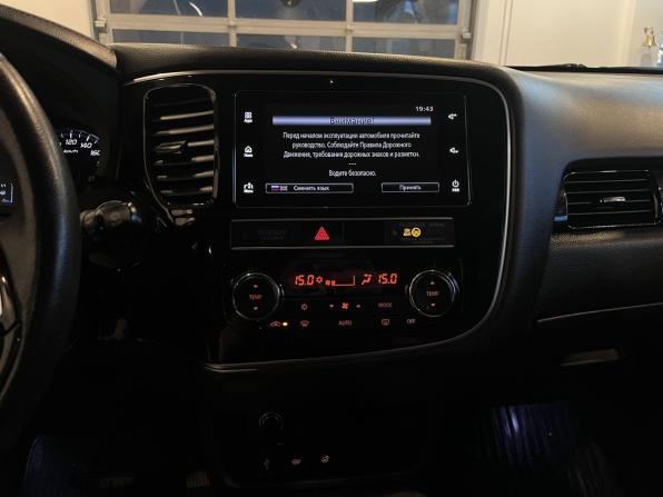 Mitsubishi Outlander III Рестайлинг 3 с пробегом 2019 года, цена 2 542 000 рублей, 90466 км, внедорожник, Автокод Объявления