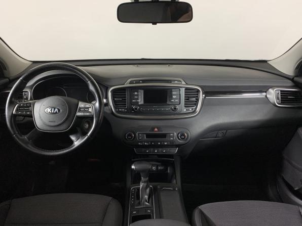 Kia Sorento III Prime Рестайлинг с пробегом 2018 года, цена 1 890 000 рублей, 235000 км, внедорожник, Автокод Объявления