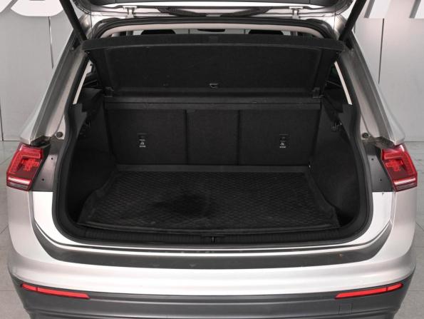 Volkswagen Tiguan II с пробегом 2019 года, цена 2 479 000 рублей, 108810 км, внедорожник, Автокод Объявления
