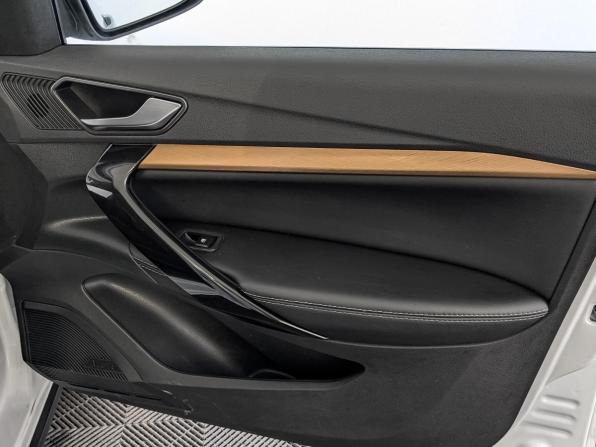 Lada (ВАЗ) Vesta I Рестайлинг (NG) с пробегом 2023 года, цена 1 315 000 рублей, 51245 км, седан, Автокод Объявления