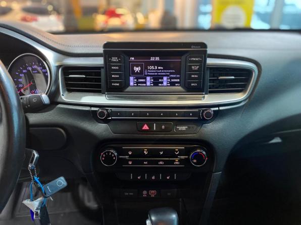 Kia Ceed III с пробегом 2019 года, цена 1 260 000 рублей, 286862 км, универсал, Автокод Объявления