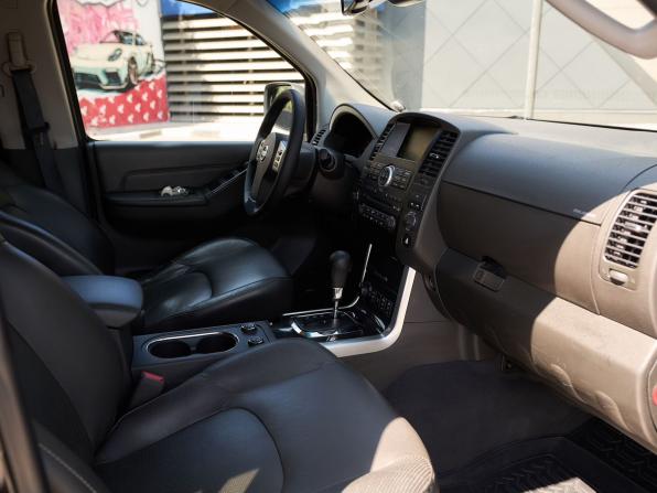 Nissan Pathfinder III Рестайлинг с пробегом 2010 года, цена 1 670 000 рублей, 174025 км, внедорожник, Автокод Объявления
