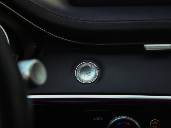 Genesis GV70 I с пробегом 2021 года, цена 4 399 000 рублей, 96393 км, внедорожник, Автокод Объявления
