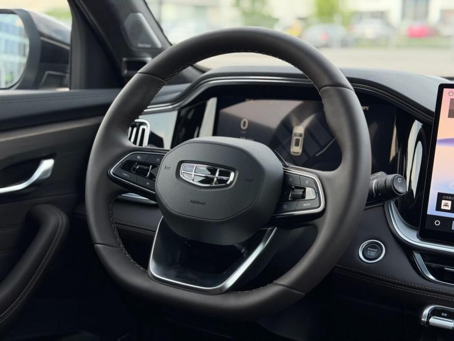 Geely Monjaro I Рестайлинг 2 Казань  - изображение 32