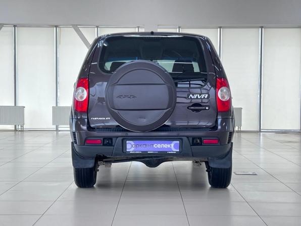 Chevrolet Niva I Рестайлинг с пробегом 2017 года, цена 760 000 рублей, 97727 км, внедорожник, Автокод Объявления