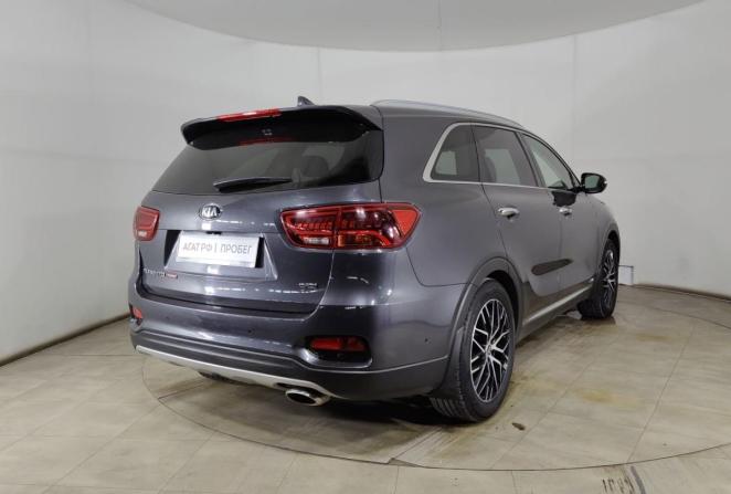 Kia Sorento II Рестайлинг с пробегом 2018 года, цена 2 850 000 рублей, 126366 км, внедорожник, Автокод Объявления